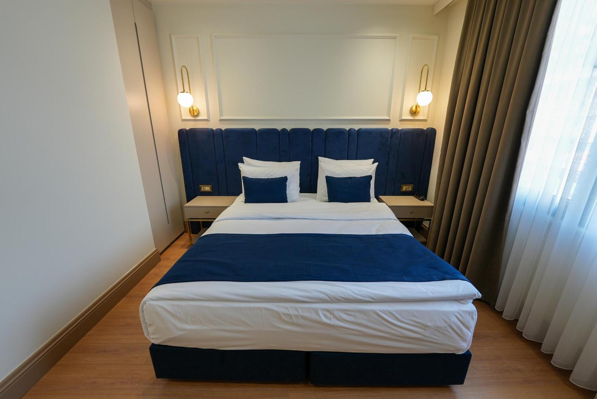 Taksim Bosphorus Hotel Истанбул Екстериор снимка