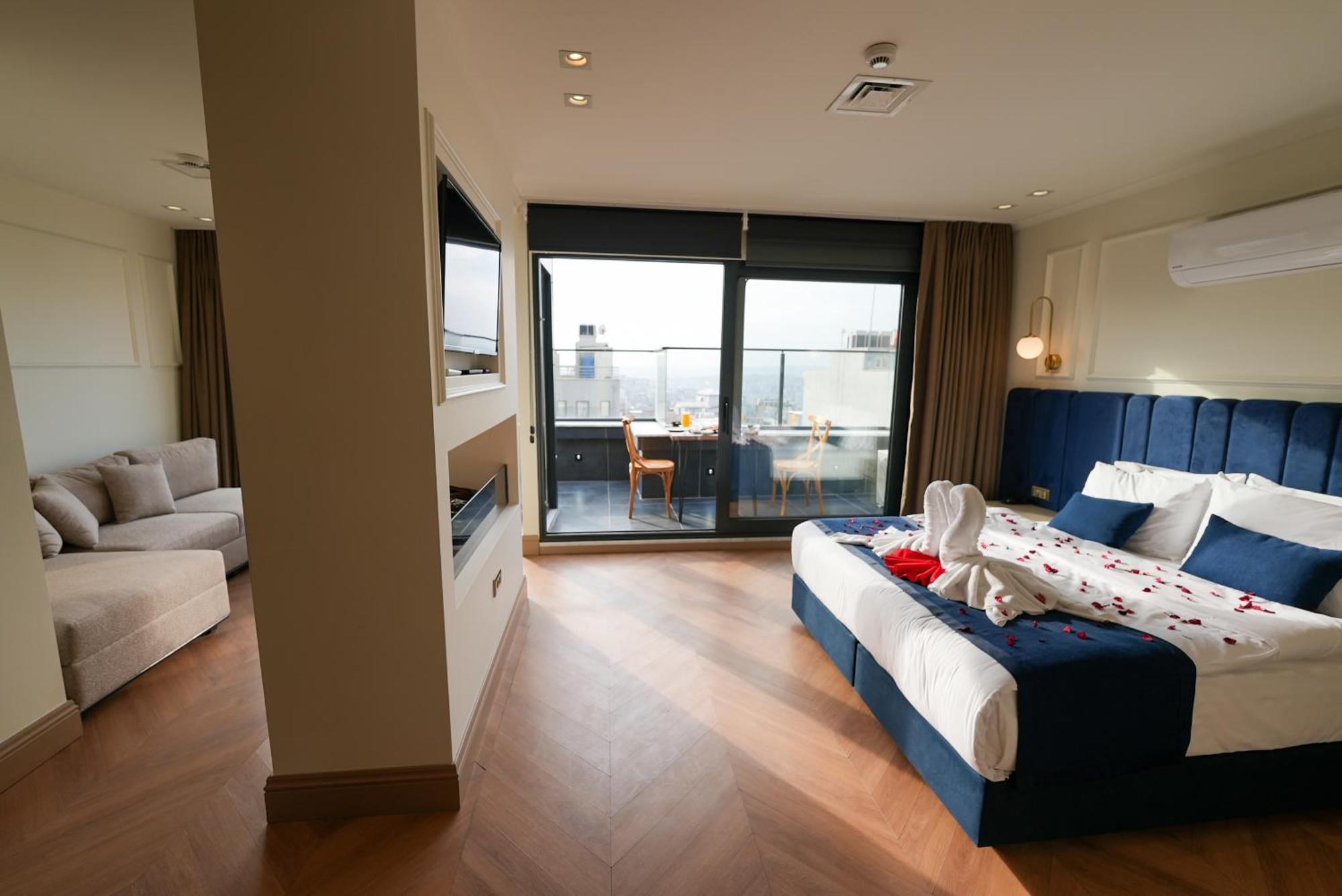 Taksim Bosphorus Hotel Истанбул Екстериор снимка