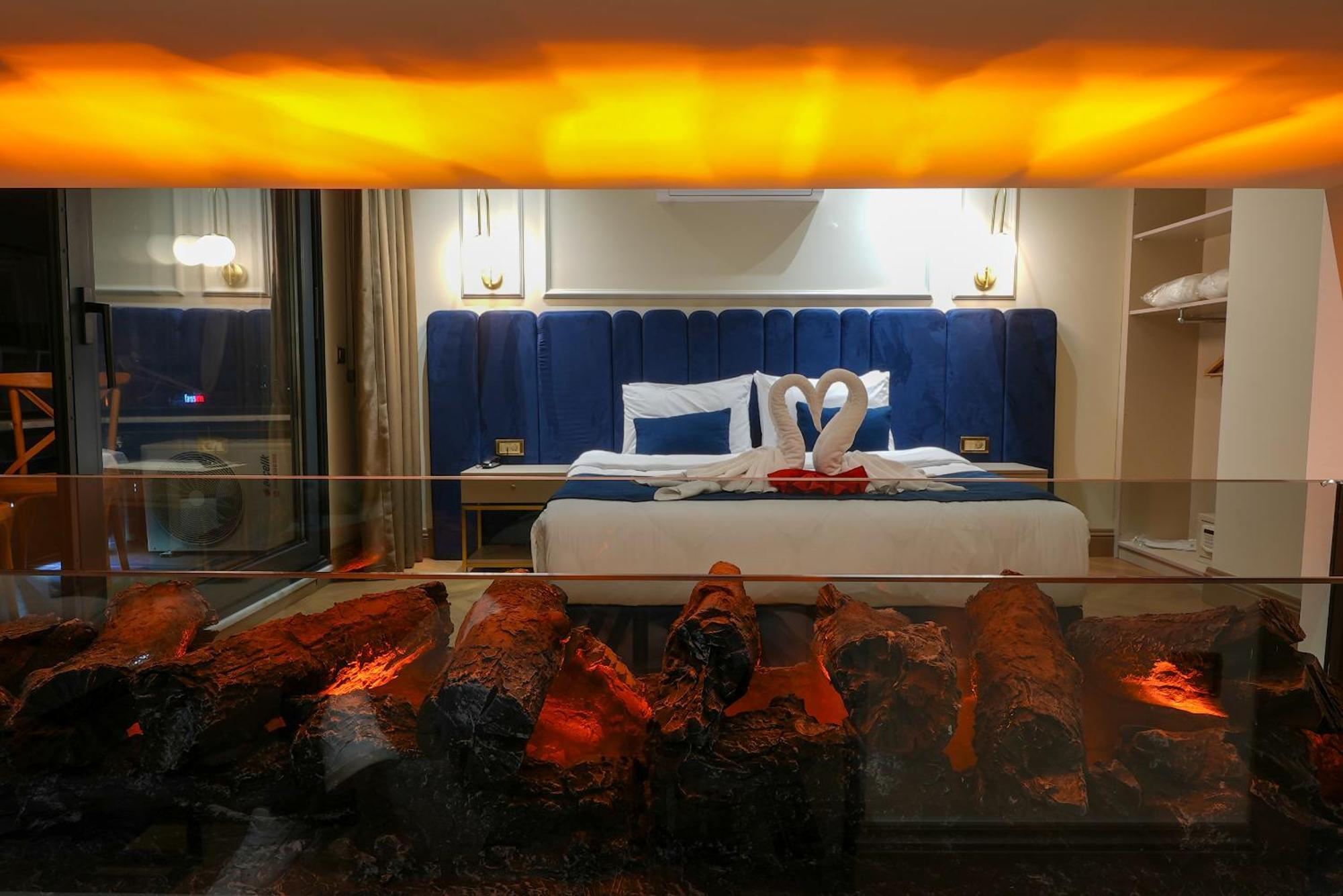 Taksim Bosphorus Hotel Истанбул Екстериор снимка