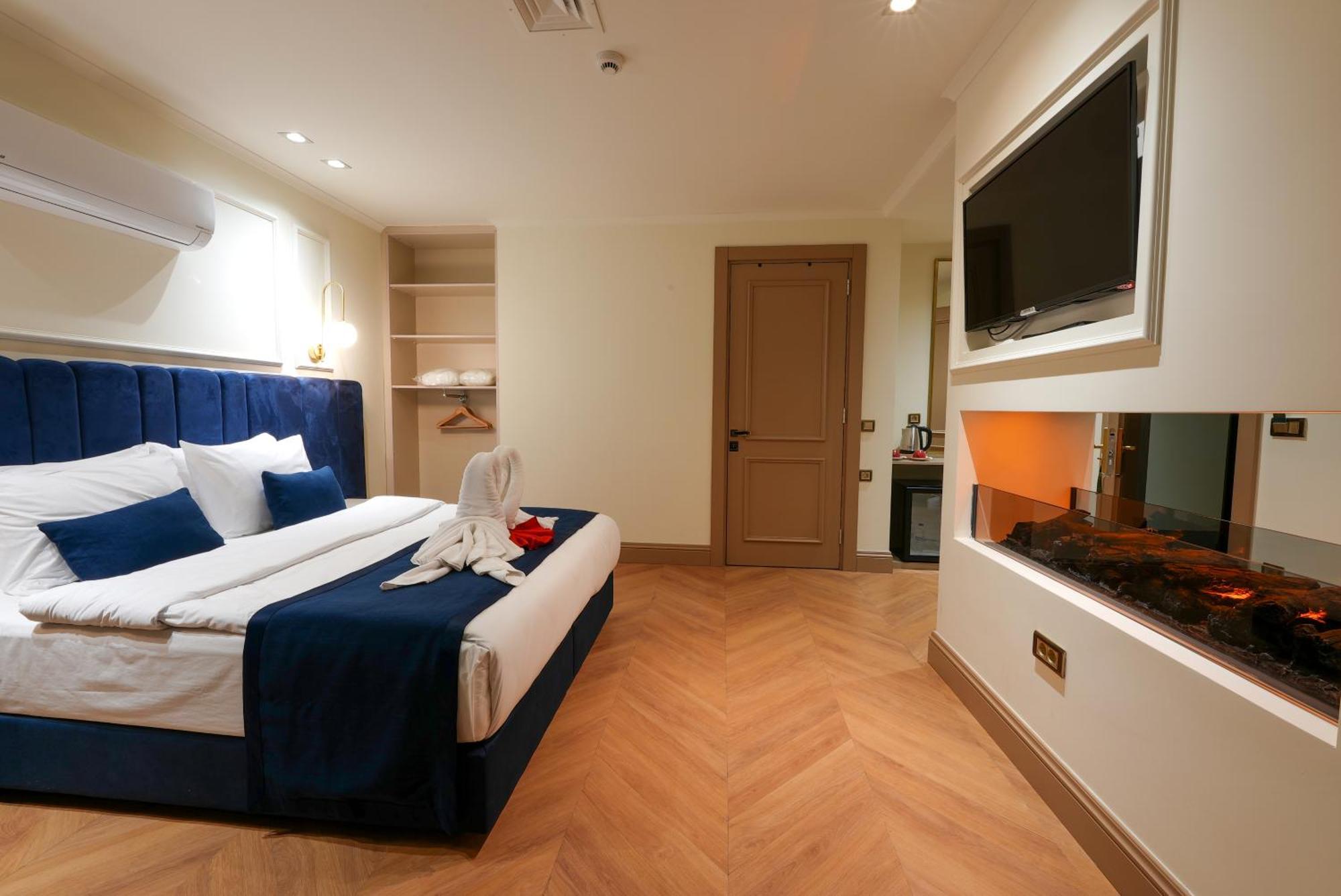 Taksim Bosphorus Hotel Истанбул Екстериор снимка