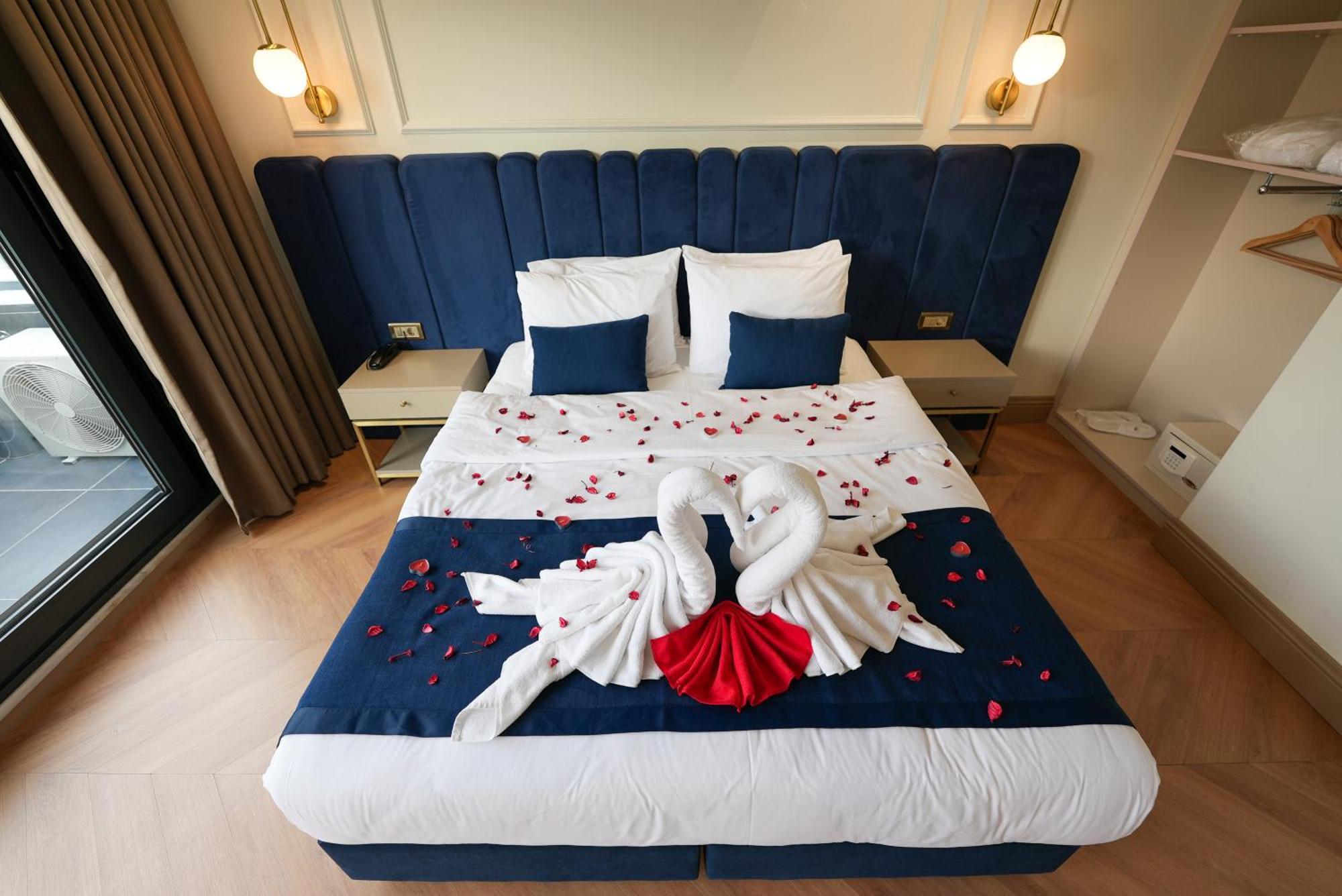 Taksim Bosphorus Hotel Истанбул Екстериор снимка